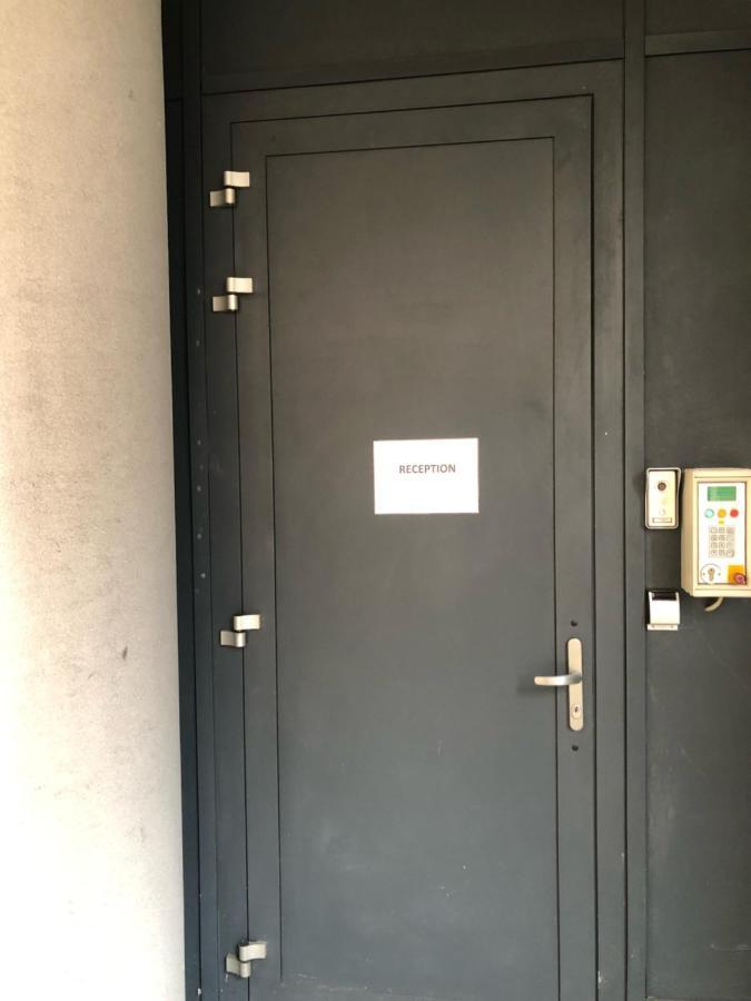 براغ Residence Helmova المظهر الخارجي الصورة